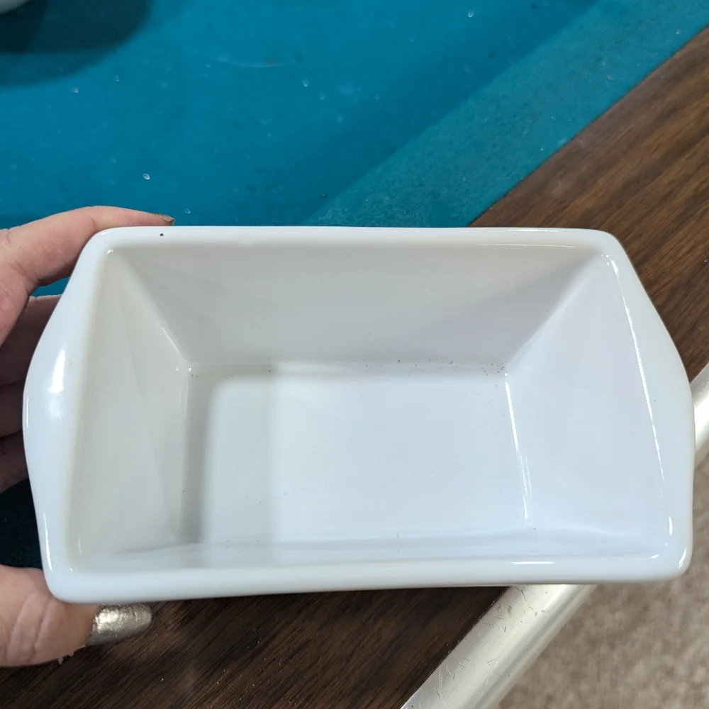Mini Loaf Bake wear. Microwave, oven and dishwasher safe. Ceramic.